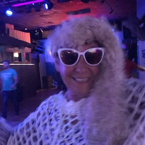 Meet your Posher, Veronica